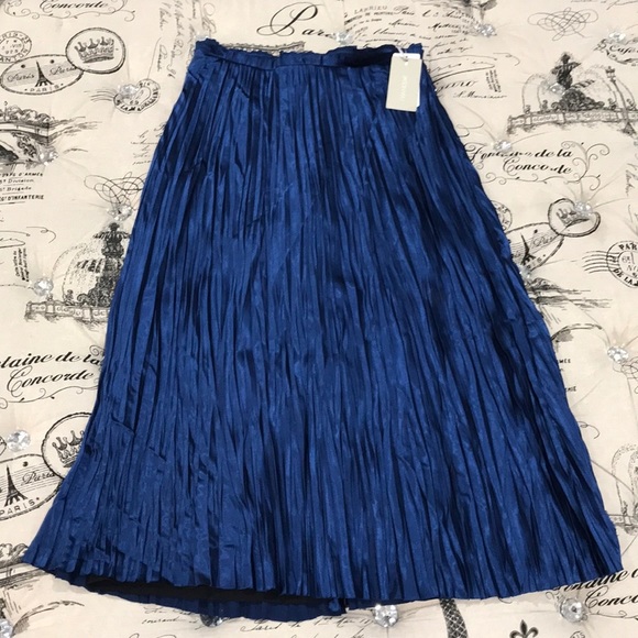 JASON WU Pleated Satin Skirt - Picture 4 of 8